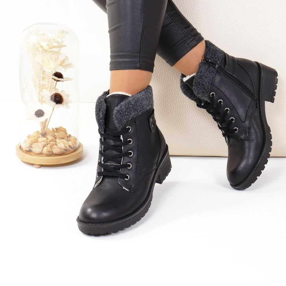 Ghete corina black