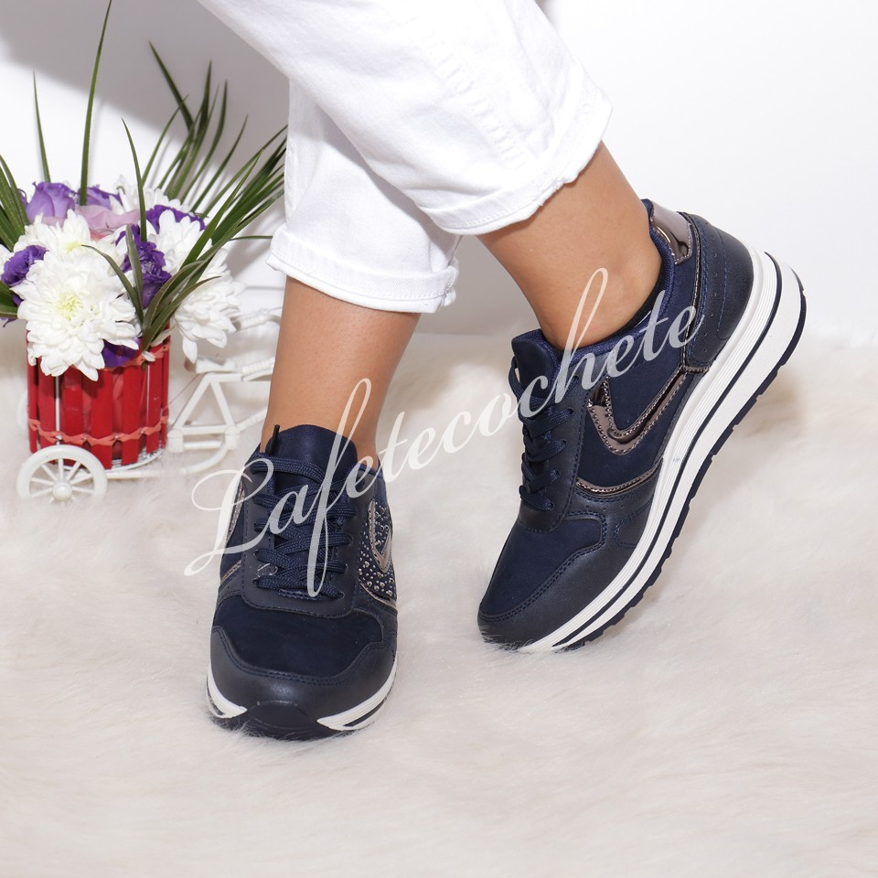 Adidasi mimi blue