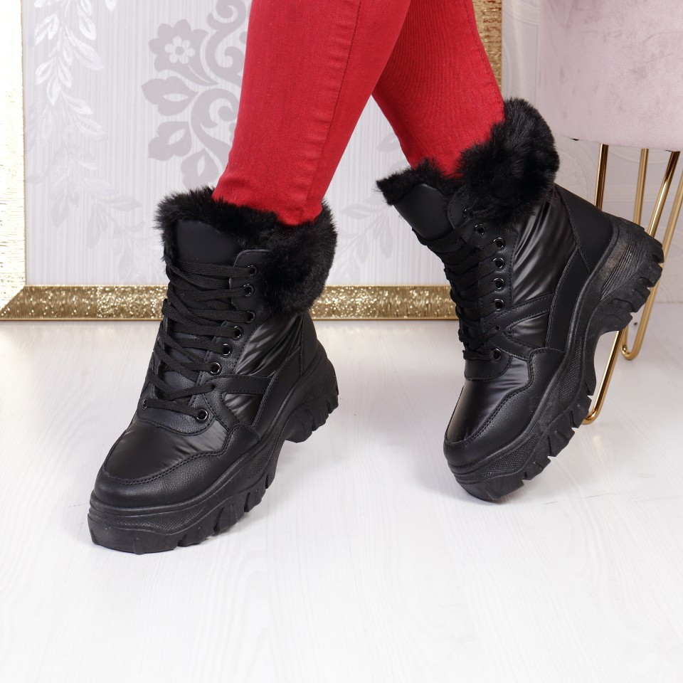 Ghete ines black