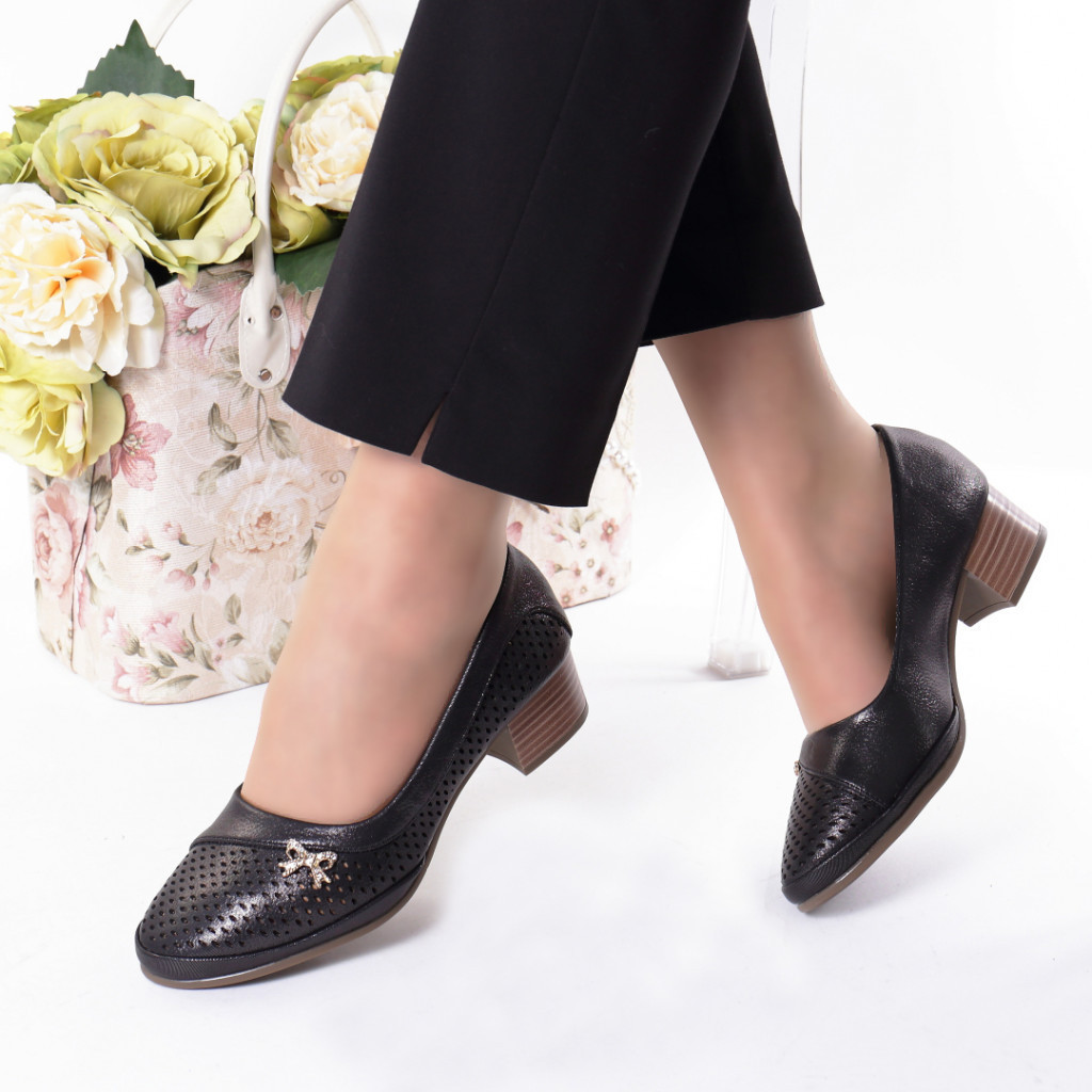Pantofi negri piele ecologica stiana