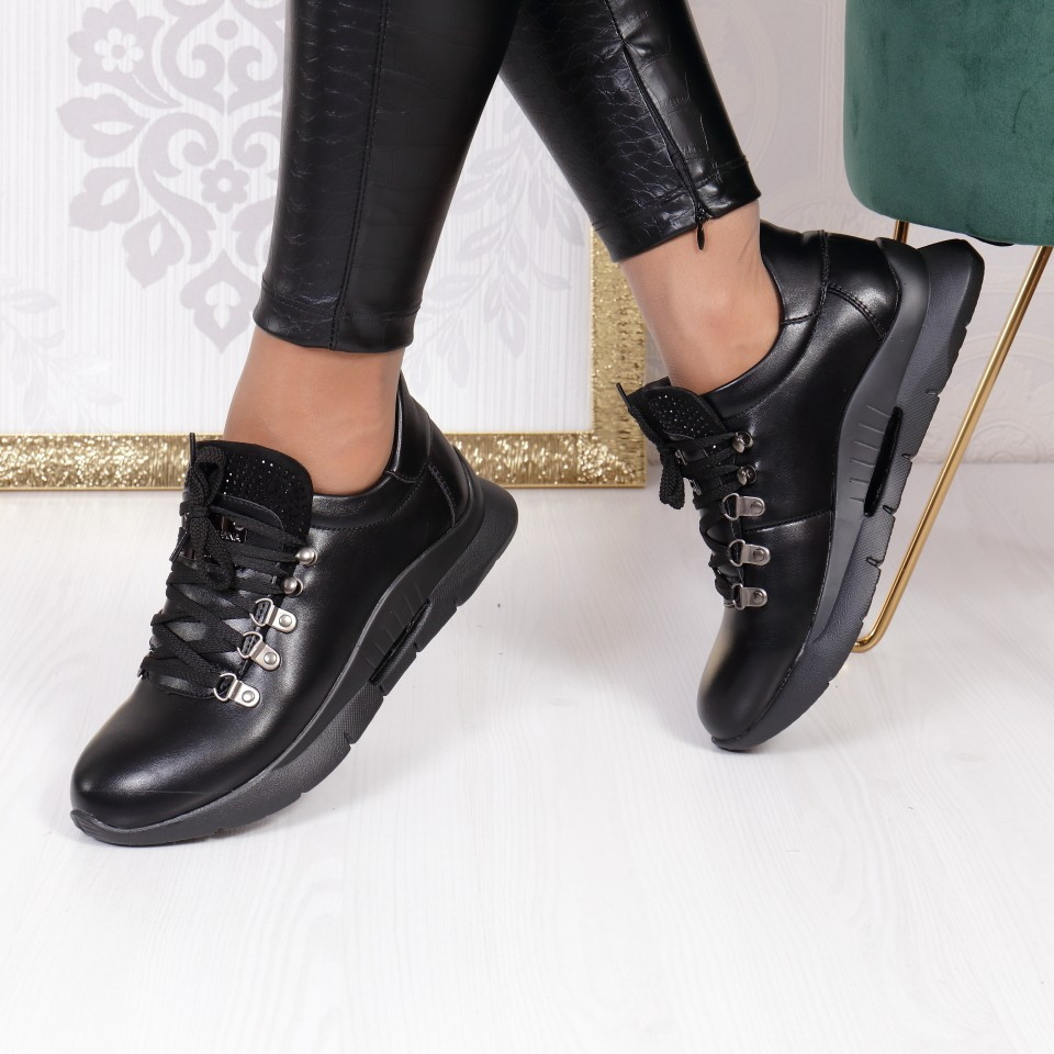 Adidasi danesa black
