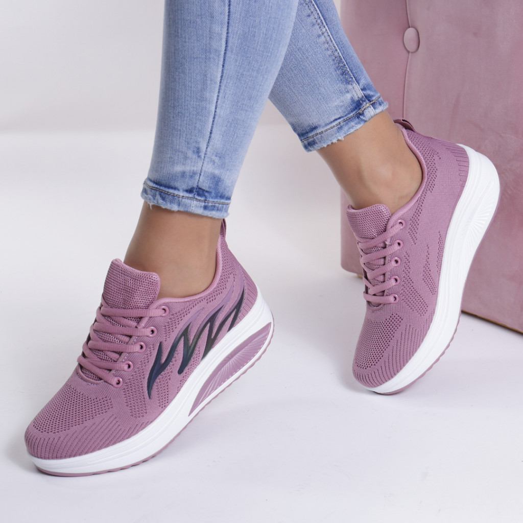 Adidasi roz material textil novia