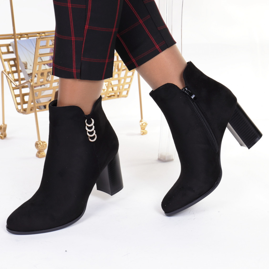 Botine piele intoarsa ecologica criola