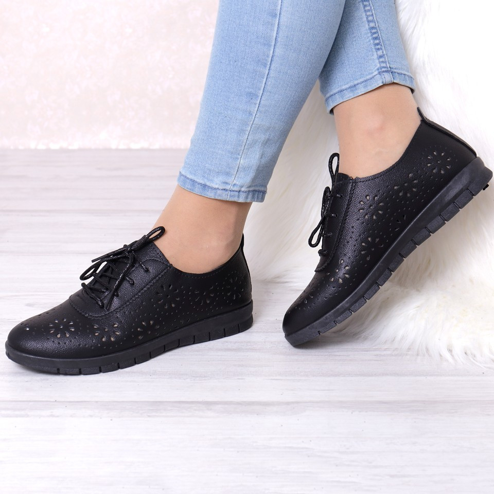 Tenisi carina black
