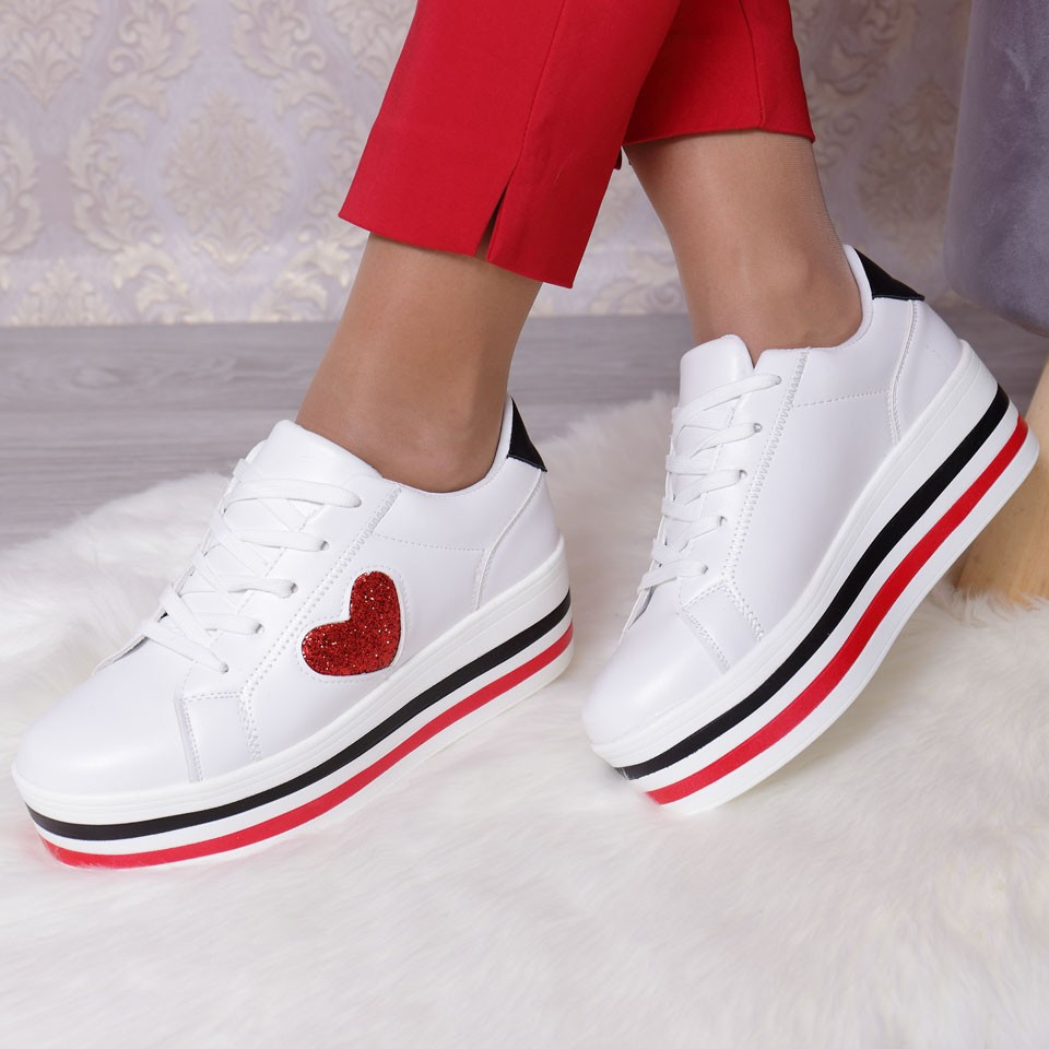 Adidasi dama love white