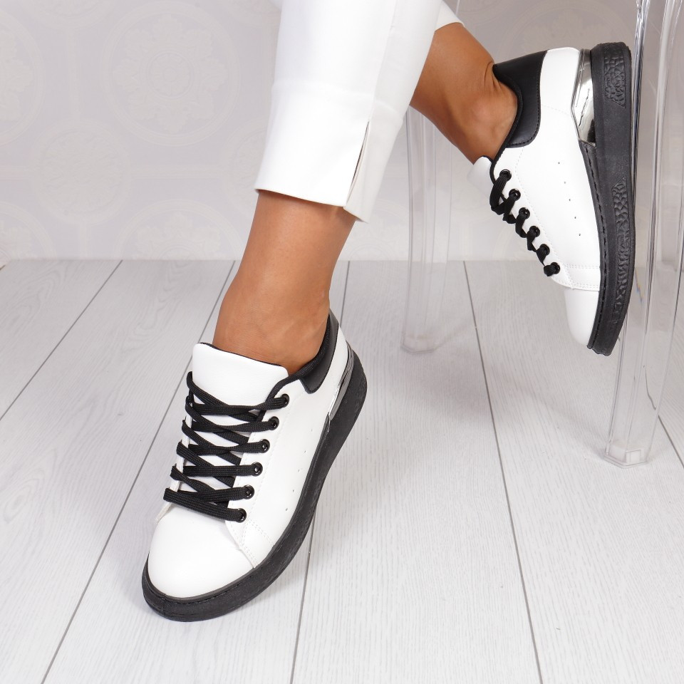 Adidasi aja white