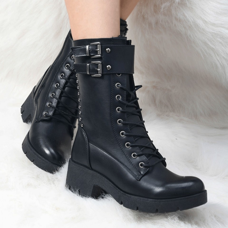 Ghete nuria black