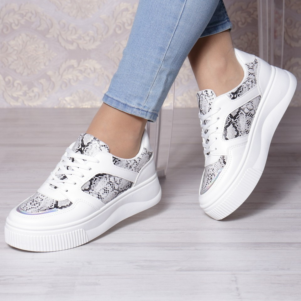 Adidasi manuela animal print