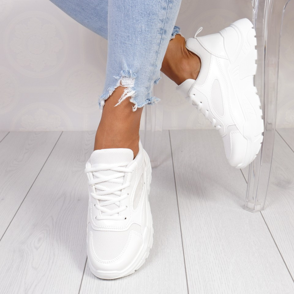 Adidasi shyla white