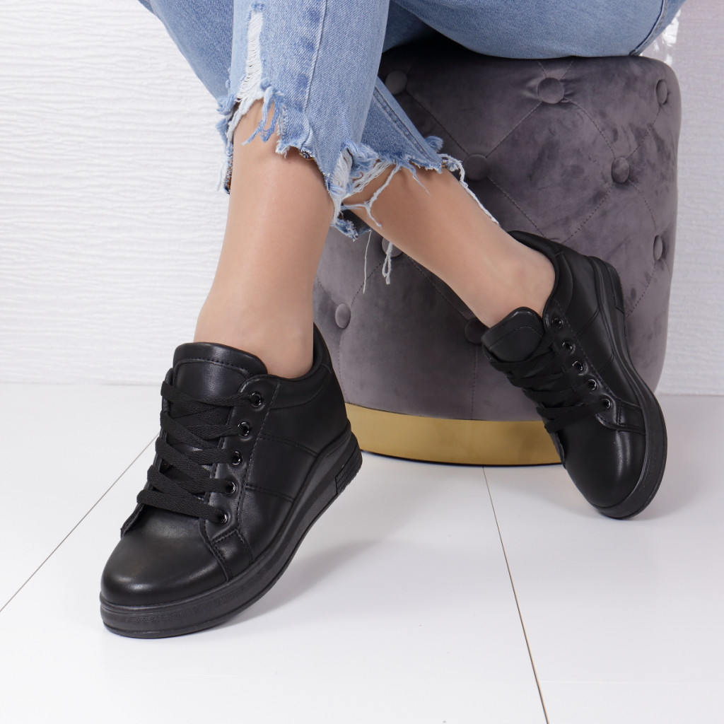 Adidasi harmoni black