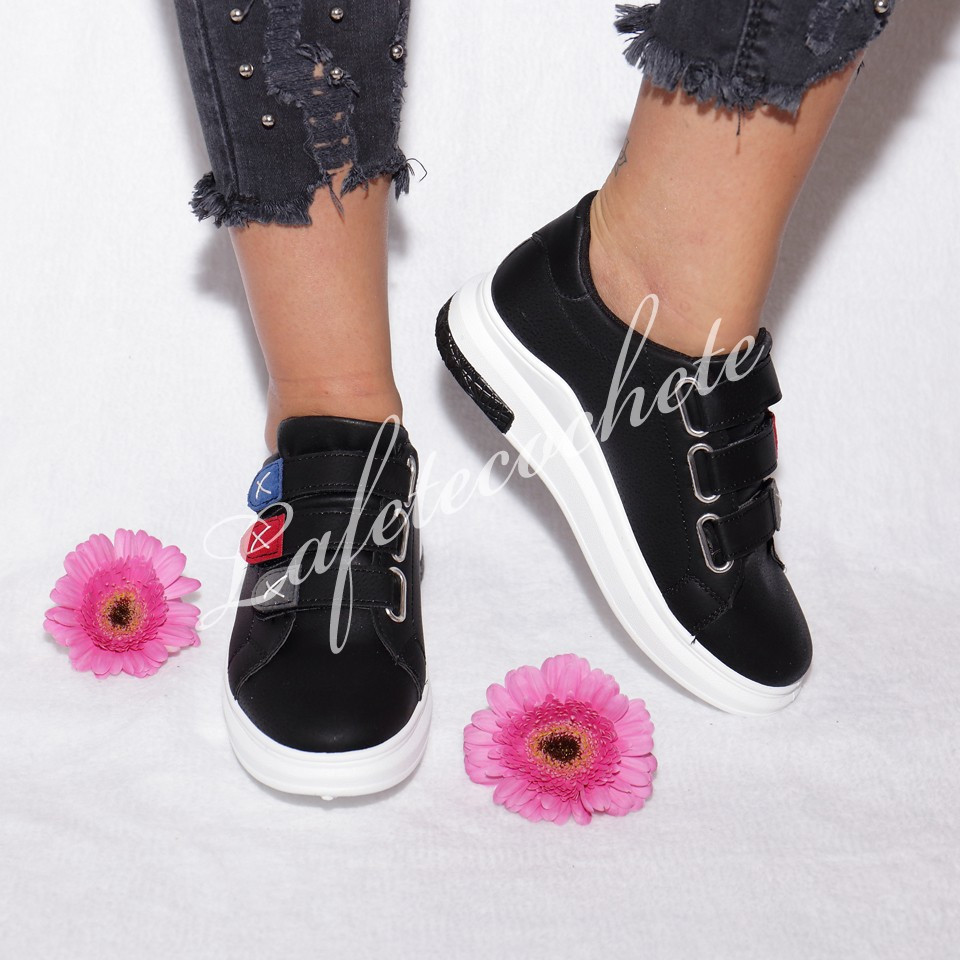 Adidasi leticia black