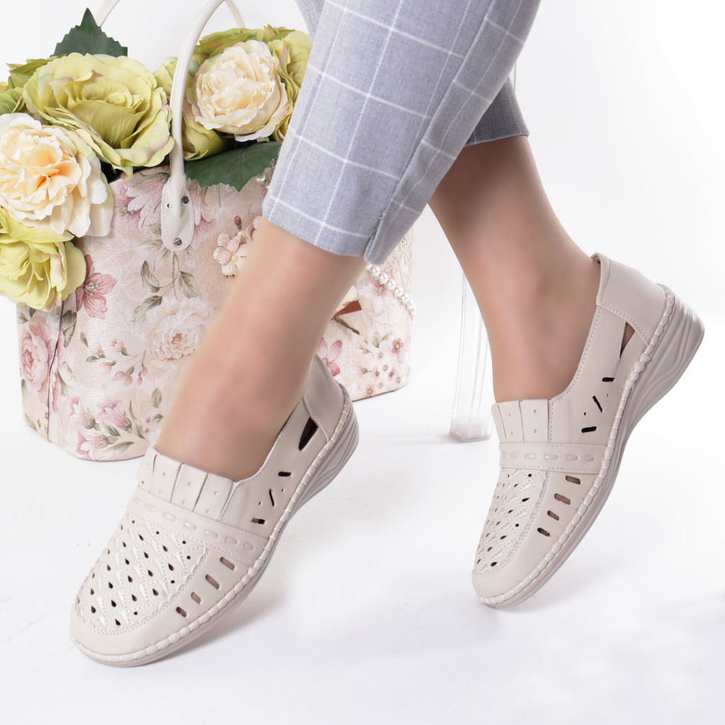 Pantofi bej piele ecologica radita