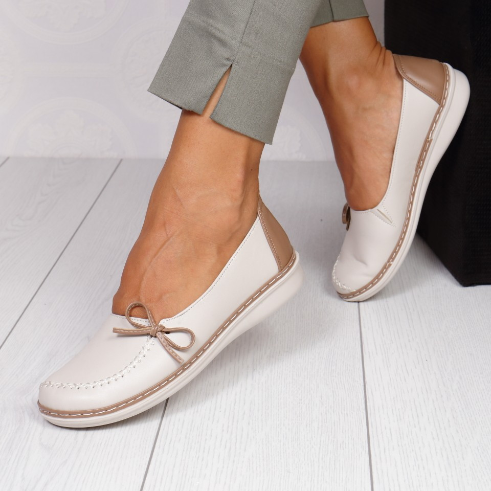 Pantofi eugenia beige