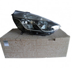 Far dreapta Renault Clio IV