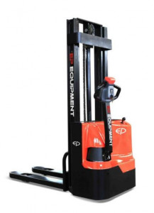ES15-15ES-3300, TRANSPALET INDUSTRIAL ELECTRIC CU CATARG, SARCINA 1500 KG, INALTIME DE RIDICARE 3.300MM, MOTOR AC