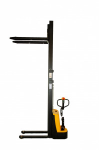 Transpalet electric varianta Basic, 1500 kg, 3000 mm inaltime ridicare