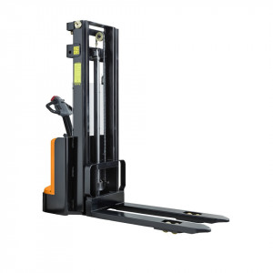 SE1535, STIVUITOR ELECTRIC, CAPACITATE 1.500 KG, INALTIME RIDICARE 3.500 MM