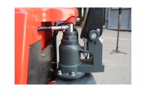 LT20(EPT20), LIZA ELECTRICA CAPACITATE 2000 KG, ACUMULATOR Li-Ion