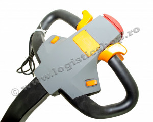 SE1530, STIVUITOR ELECTRIC, CAPACITATE 1.500 KG, INALTIME RIDICARE 3.000 MM