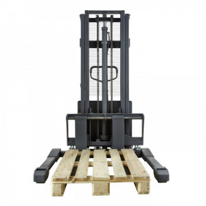 SSER1525, STIVUITOR SEMI-ELECTRIC CU PICIOARE REGLABILE EXTERIOARE PALETULUI, CAPACITATE 1.500 KG, INALTIME RIDICARE 2.500 MM