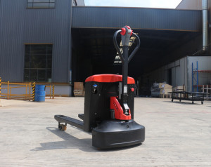 LPT16, LIZA ELECTRICA, REDDOT, CAPACITATE 1.600 KG, MOTOR DC, ACUMULATOR LI-ION 24 V 30AH