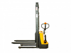 SE1035ME, STIVUITOR ELECTRIC LIFTMASTER, CAPACITATE 1.000 KG, INALTIME RIDICARE 3.500 MM, BASIC