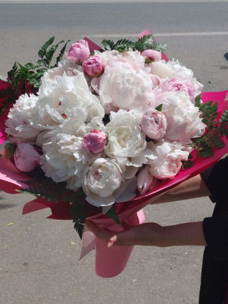 Buchet 29 bujori