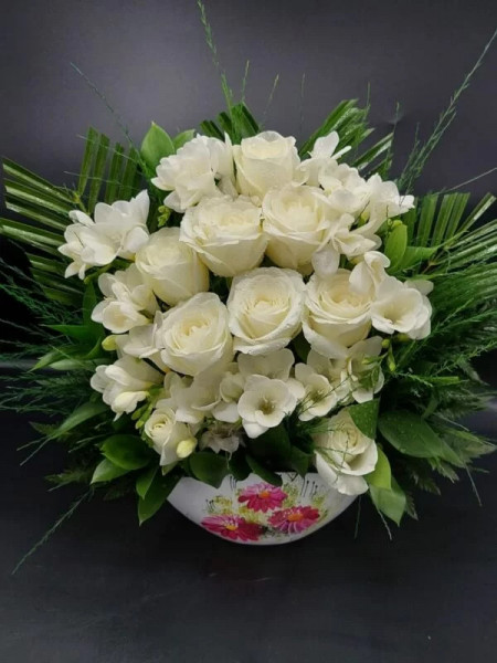 aranjament floral vas ceramic
