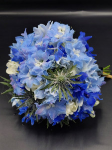 Buchet de mireasa albastru elegant