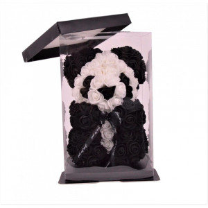 Ursulet panda din trandafiri