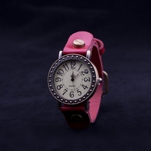 Ceas Diva Vintage - ROSU