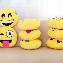 8. Perna Emoji - OOPS