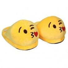 Papuci Emoji - Heart kiss - copii