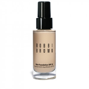 Fond de ten Bobbi Brown Skin Foundation SPF 15