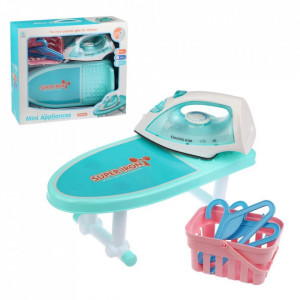 Set masa de calcat Mini Appliances, cu fier si accesorii