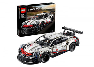 Porsche 911 RSR