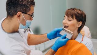 Avantajele și dezavantajele coroanelor dentare