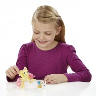 Figurina Articulata Ponei Fluttershy cu Accesorii My Little Pony
