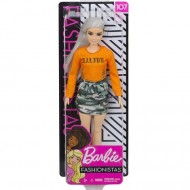 Papusa Barbie Fashionistas blonda cu bluza portocalie si fusta army