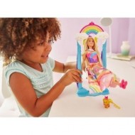 Set de joaca Papusa Barbie si leaganul magic Dreamtopia