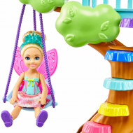 Papusica Barbie Dreamtopia si Casuta din copac cu leagan