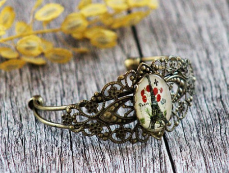 Bratara vintage - "Love in Paris"