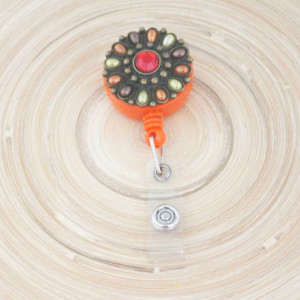 Accesoriu ecuson orange cu mandala variatii de orange