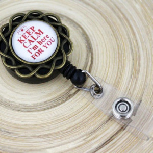 Accesoriu ecuson cu mesajul "Keep calm, I'm here for you"- baza floricica bronz