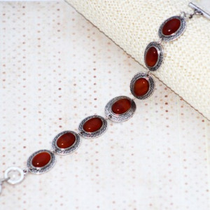 Bratara vintage carneol