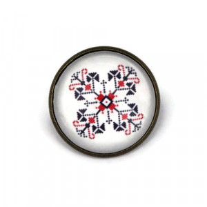 Brosa personalizata cu motiv traditional - M2