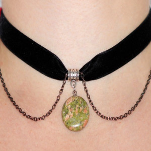 Colier "Choker unakit"