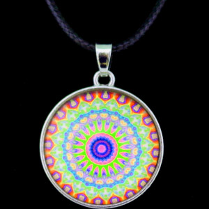 Colier feng shui „Mandala pasiunii”