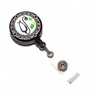 Accesoriu ecuson negru, retractabil, personalizat cu pastiluta fimo verde inchis