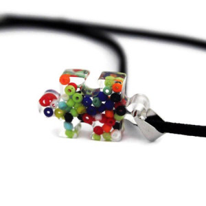 Colier pandantiv rasina "Piesa de puzzle"